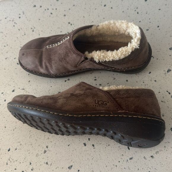 UGG Australia Bettey 1757 Brown Suede Slip-On Clogs Loafers Shoes Casual Size 9 - Picture 12 of 13